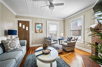 Ground Floor Duplex 3 Bedrooms Across from Beach